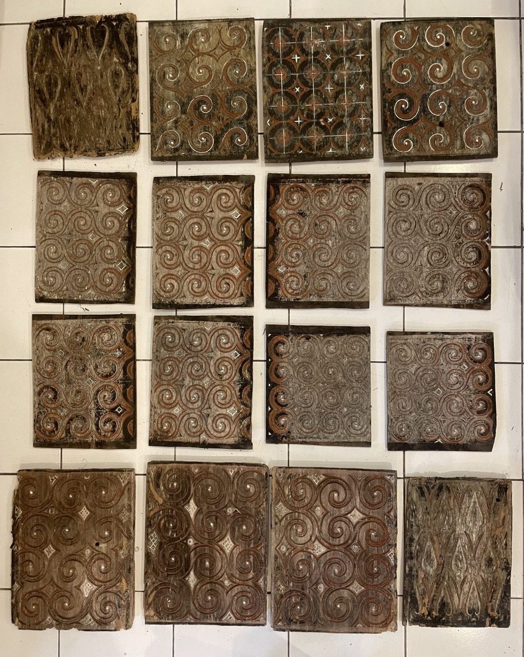 Toraja Wood Panel Handcarving